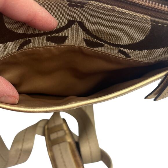 Coach Signature Canvas Monogram Embroidered Floral Sling Crossbody Bag Tan Gold - Picture 8 of 8